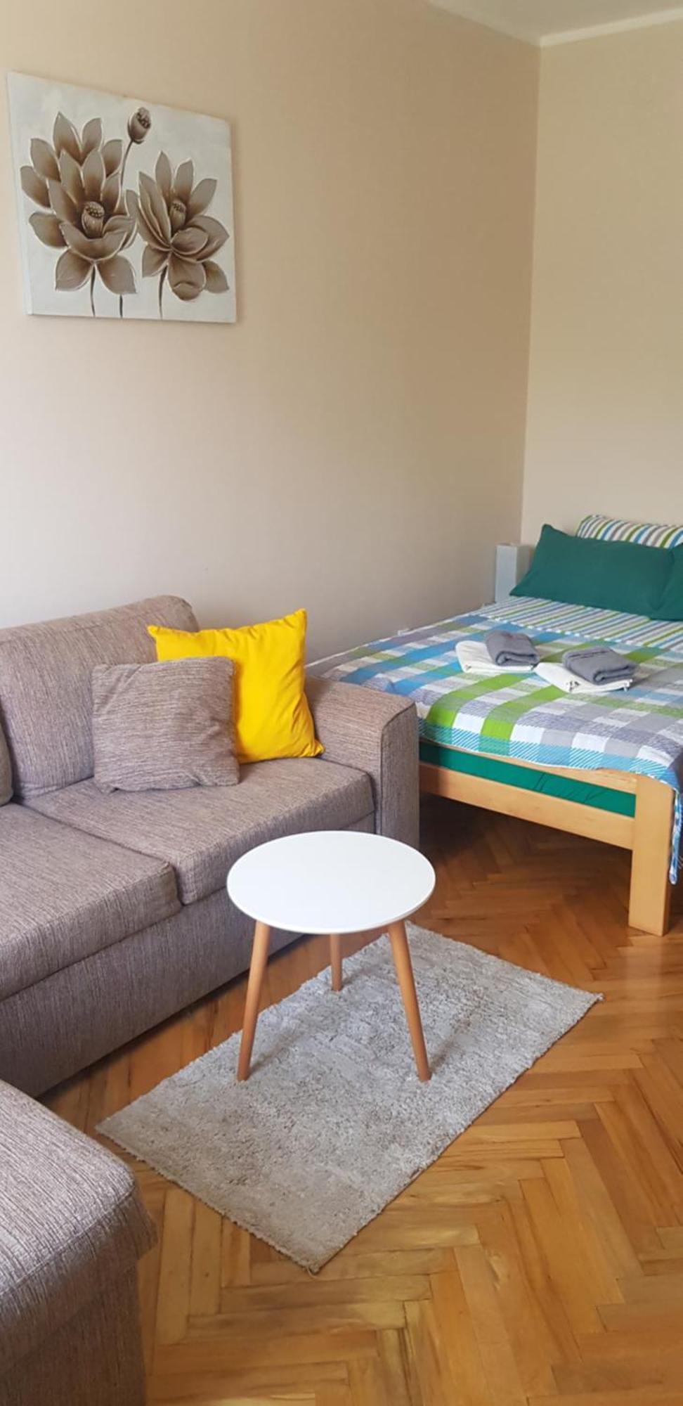 Apartmani V&F Vrnjacka Banja Bagian luar foto